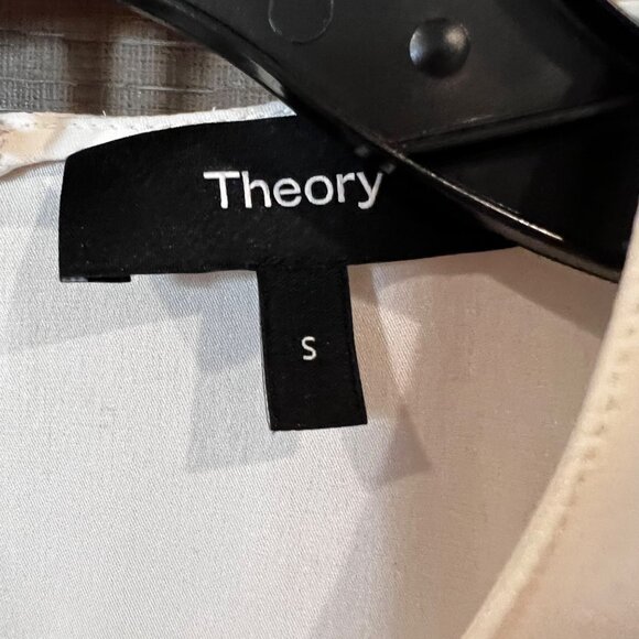 NWOT THEORY Pleated Silk-Chiffon Top blouse size S - Picture 6 of 9
